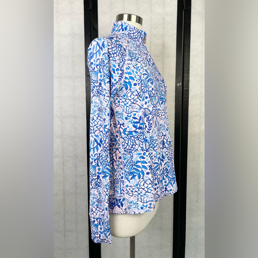 Lilly Pulitzer Luxetic Blue and Pink Patterned Top M - Picture 4 of 8